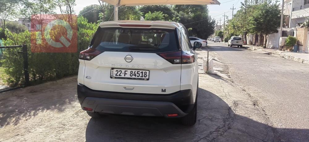 نیسان ئێکس ترەیل
